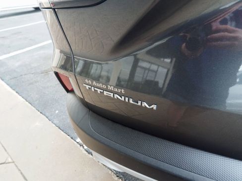 Used 2020 Ford Escape Titanium AWD/4WD image 9