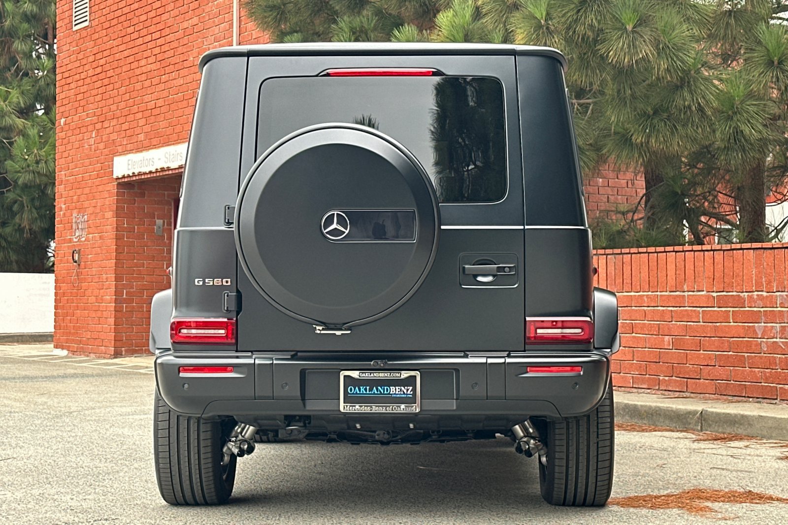 New 2027 Mercedes-Benz G 580 e image 5