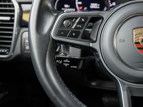 Certified 2023 Porsche Cayenne Platinum Edition AWD/4WD image 15