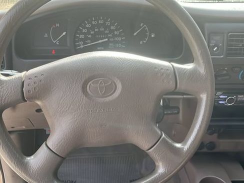 Used 2003 Toyota Tacoma 2WD Regular Cab image 6