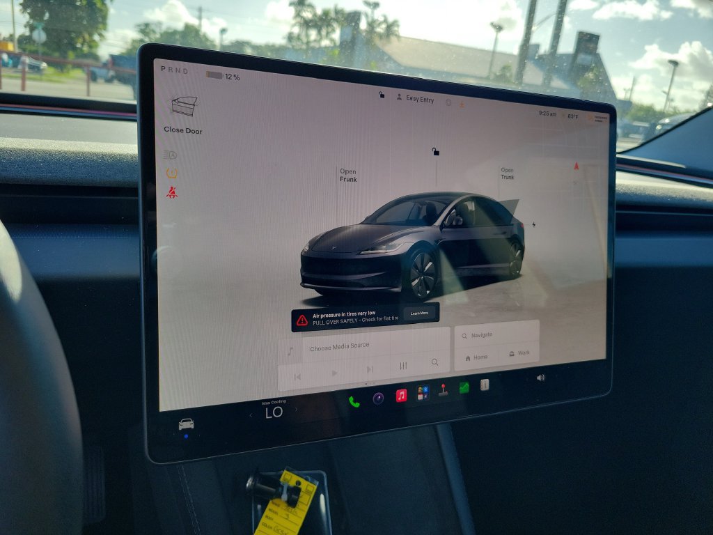 Used 2025 Tesla Model 3 RWD image 29