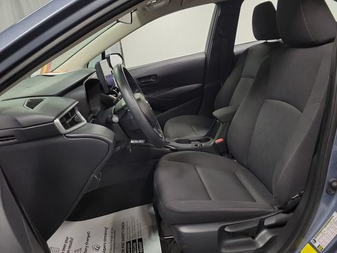 Used 2024 Toyota Corolla LE FWD image 13