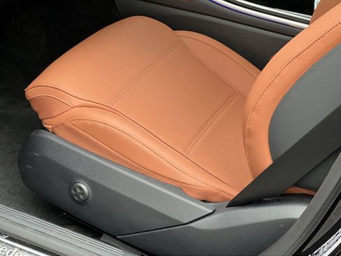 New 2026 Mercedes-Benz C 300 4MATIC Sedan image 12