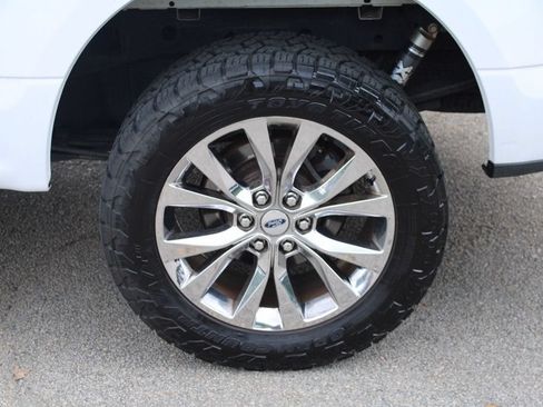 Used 2016 Ford F150 XLT w/ Equipment Group 302A Luxury AWD/4WD image 34
