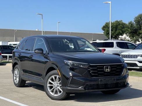 Used 2025 Honda CR-V EX image 2