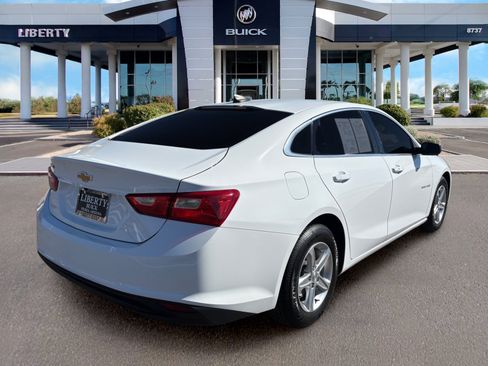 Used 2022 Chevrolet Malibu LS w/ LPO, Convenience Package 1 FWD image 4