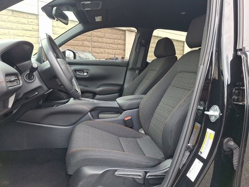 Used 2025 Honda HR-V Sport image 13