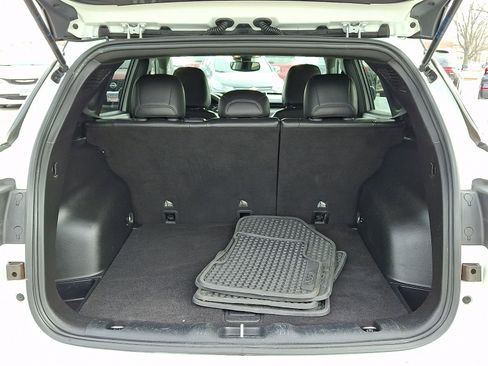 Used 2024 Jeep Compass Trailhawk image 28