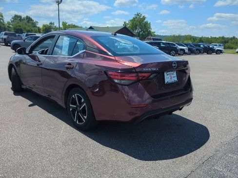 Used 2025 Nissan Sentra SV FWD image 28