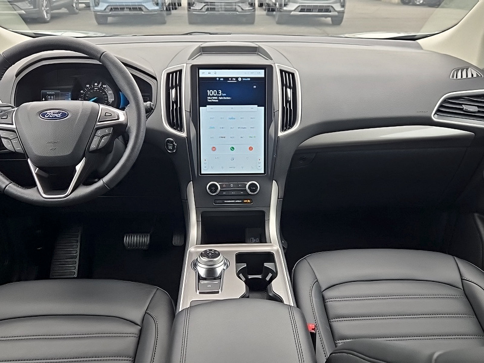 Used 2024 Ford Edge SEL w/ Convenience Package AWD/4WD image 9
