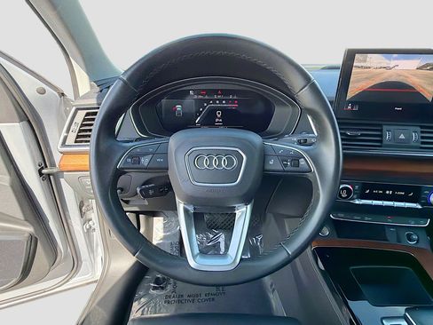 Used 2022 Audi Q5 2.0T Premium Plus w/ Premium Plus Package AWD/4WD image 38