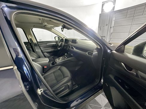 Used 2018 MAZDA CX-5 Touring w/ Preferred Equipment Package FWD image 32