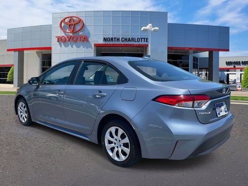Used 2024 Toyota Corolla LE FWD image 5