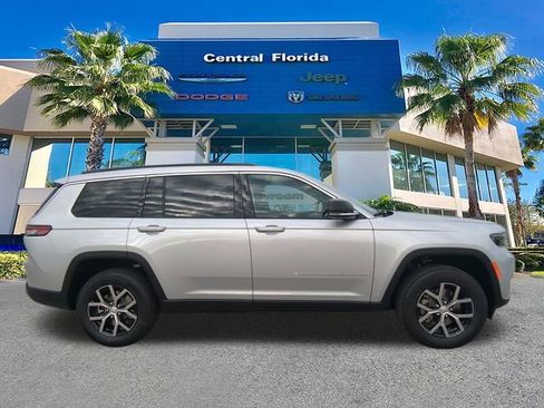 New 2025 Jeep Grand Cherokee L Limited w/ Luxury Tech Group II image 4