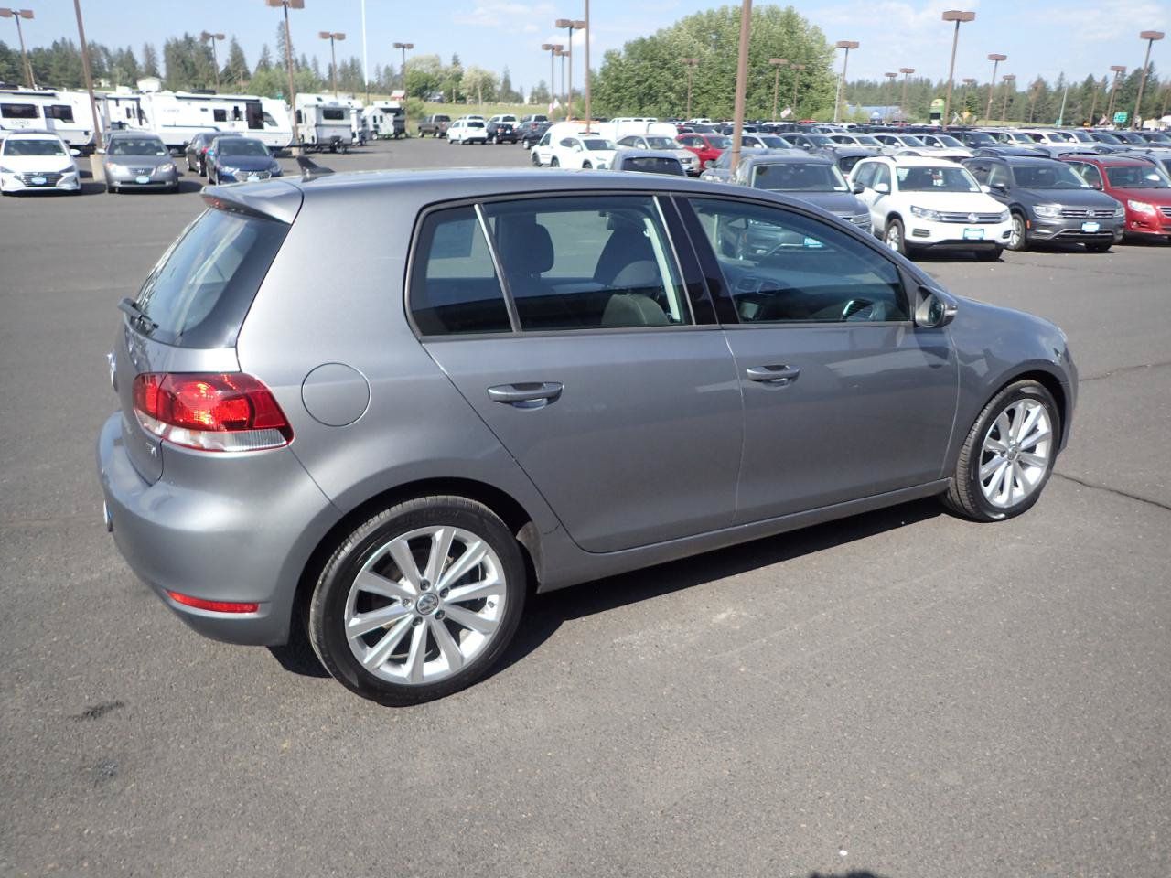 Used 2013 Volkswagen Golf TDI FWD image 5