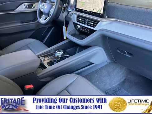 New 2026 Ford Explorer Active w/ Active Comfort Package AWD/4WD image 17