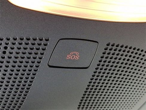 Used 2025 Mercedes-Benz Sprinter 2500 image 22