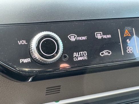 New 2026 Kia Carnival LXS image 24