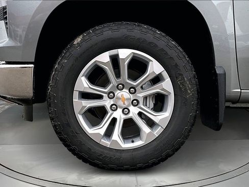 New 2026 Chevrolet Silverado 1500 LTZ w/ LTZ Convenience Package II image 14