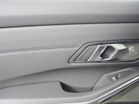 New 2026 BMW 330i Sedan w/ M Sport Package image 13