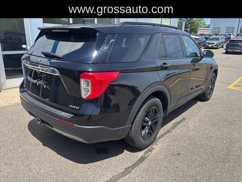 Used 2023 Ford Explorer XLT w/ Equipment Group 202A AWD/4WD image 7