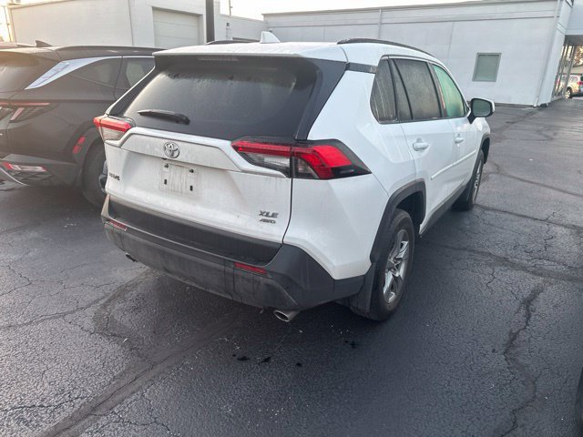Used 2024 Toyota RAV4 XLE w/ Convenience Package AWD/4WD image 7