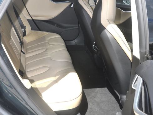 Used 2014 Tesla Model S 85 RWD image 16