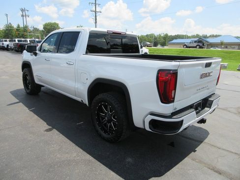 Used 2021 GMC Sierra 1500 Denali w/ Driver Alert Package II AWD/4WD image 9
