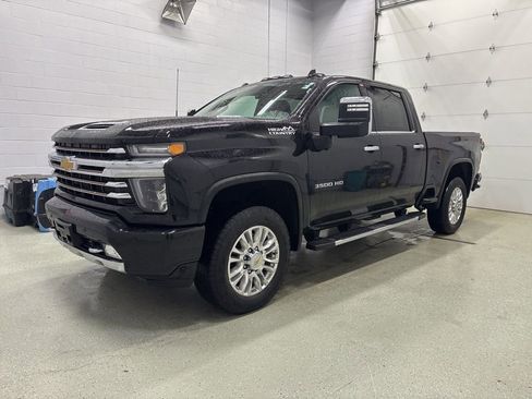 Used 2021 Chevrolet Silverado 3500 High Country image 7