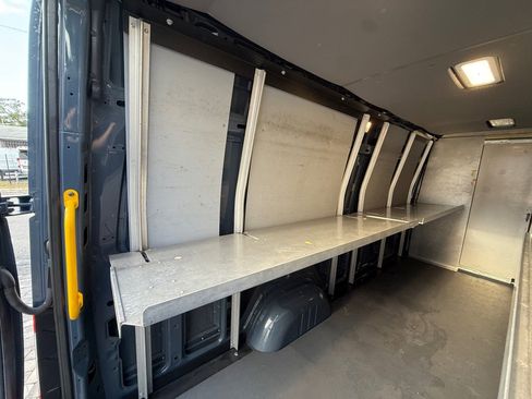 Used 2019 Mercedes-Benz Sprinter 170 image 16