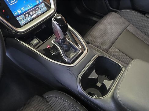 Used 2025 Subaru Outback Premium w/ Popular Package #1A image 21