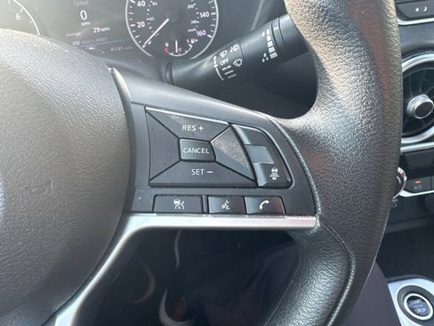 Used 2023 Nissan Sentra SV FWD image 15