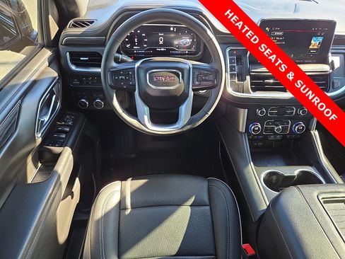 Used 2023 GMC Yukon SLT w/ SLT Luxury Package image 13