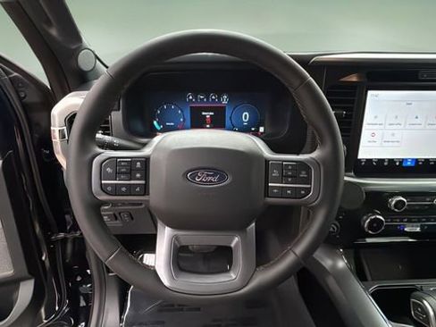 Used 2025 Ford F150 Lariat w/ Equipment Group 502A High image 11