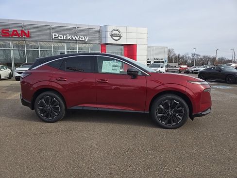 New 2026 Nissan Murano Platinum image 8