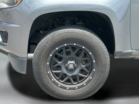 Used 2019 Chevrolet Colorado LT w/ LT Convenience Package RWD image 25