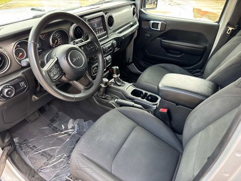 Used 2023 Jeep Wrangler Unlimited Sport AWD/4WD image 21