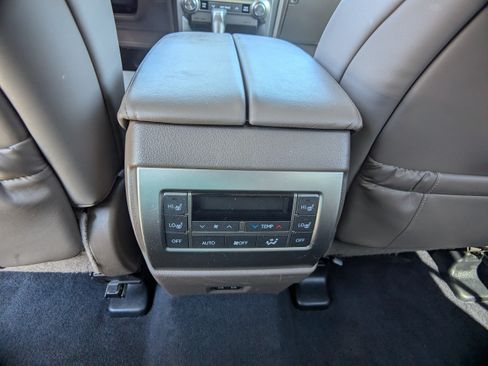 Used 2020 Lexus GX 460 Premium w/ Premium Package AWD/4WD image 17