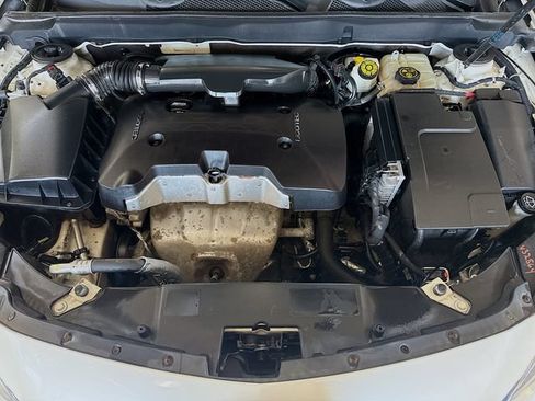Used 2014 Chevrolet Malibu LT FWD image 27