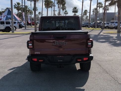 Certified 2022 Jeep Gladiator Mojave w/ LED Lighting Group image 5
