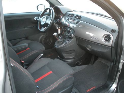 Used 2013 FIAT 500 Abarth FWD image 29