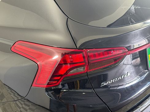 Used 2021 Hyundai Santa Fe SE image 35