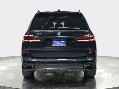Used 2023 BMW X7 xDrive40i w/ Executive Package image 5