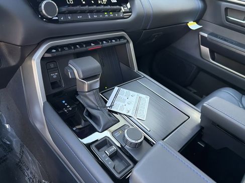 New 2026 Toyota Tundra Platinum AWD/4WD image 18