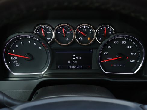 Used 2021 Chevrolet Silverado 1500 LT image 16