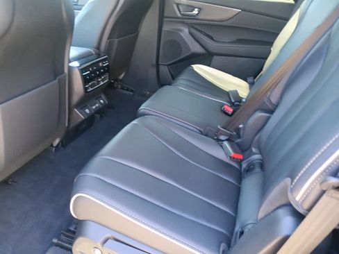 Certified 2024 Acura MDX SH-AWD w/ Advance Package image 17