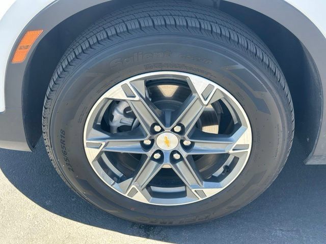 Certified 2025 Chevrolet Blazer LT AWD/4WD image 13
