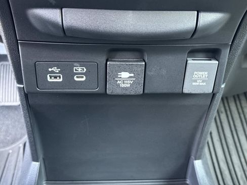 Used 2026 Honda Odyssey Touring image 27