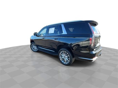 Used 2021 Cadillac Escalade Premium Luxury image 6