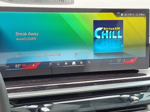 New 2026 BMW X5 xDrive40i w/ M Sport Package image 3